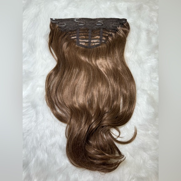 MEGAN'S MCKENNA’S BOUNCY BLOW HD FIBRE HAIR EXTENSIONS-14" & 22" Fudge Brownie - Picture 4 of 7